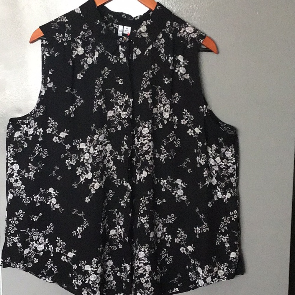 7️⃣ ELLE WOMENS TOP - Picture 2 of 8